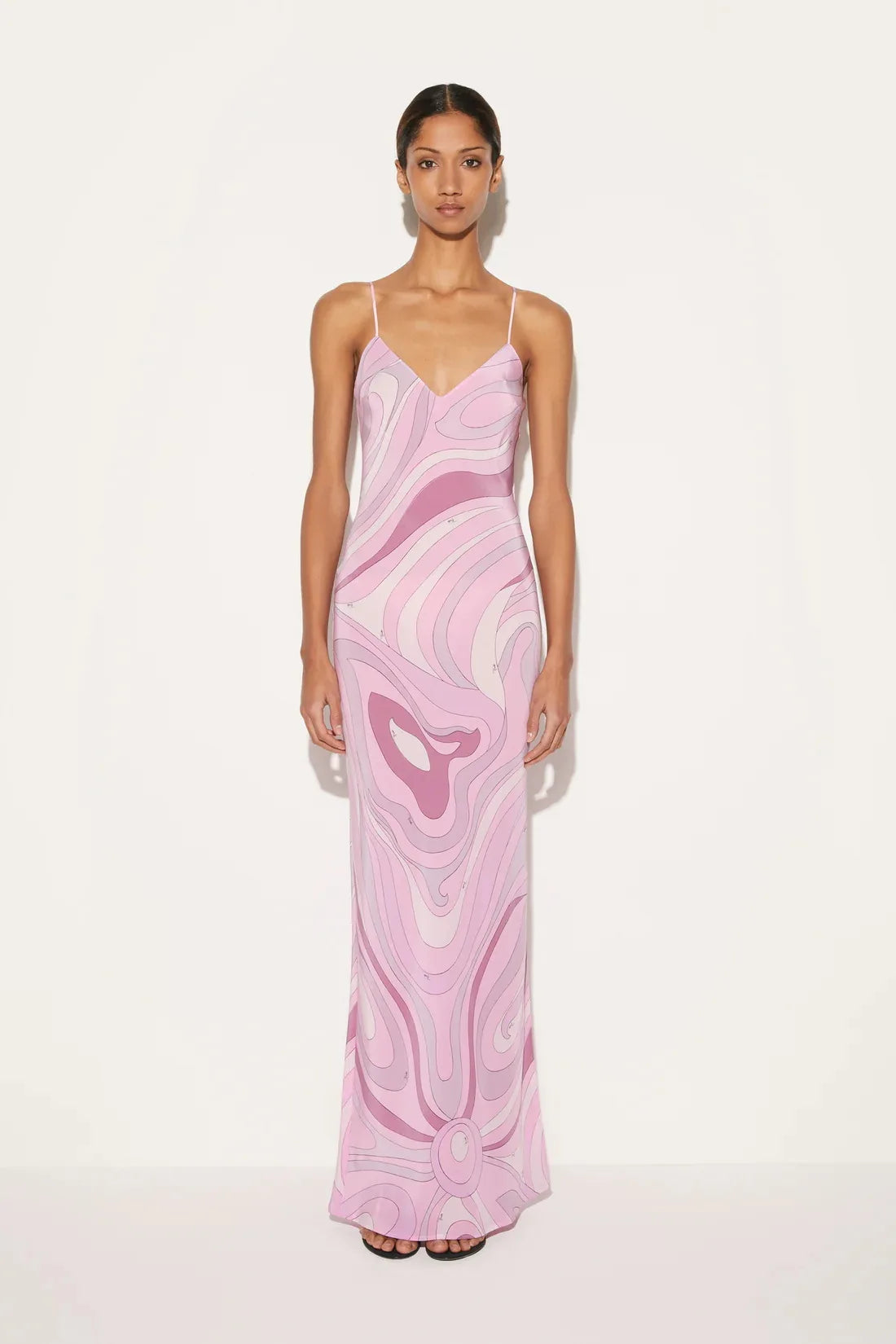 Vestido Largo para Mujer con Tirantes Cuello en V y Estampado Moderno